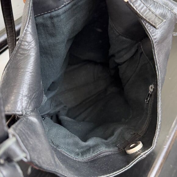 Genuine Leather Minimalist Shoulder Bag Soft Luxurious Adjustable Buckle Straps - Picture 12 of 12